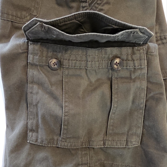 Amazon Essentials Dark Green Cargo Shorts Utility Army Green Shorts - Picture 16 of 16